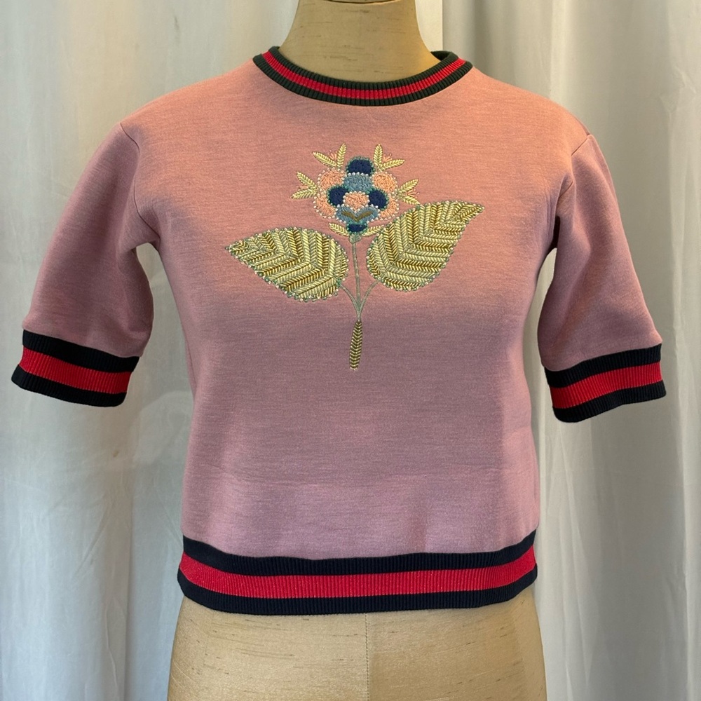 Gucci Pink Sweater with Floral Embroidery